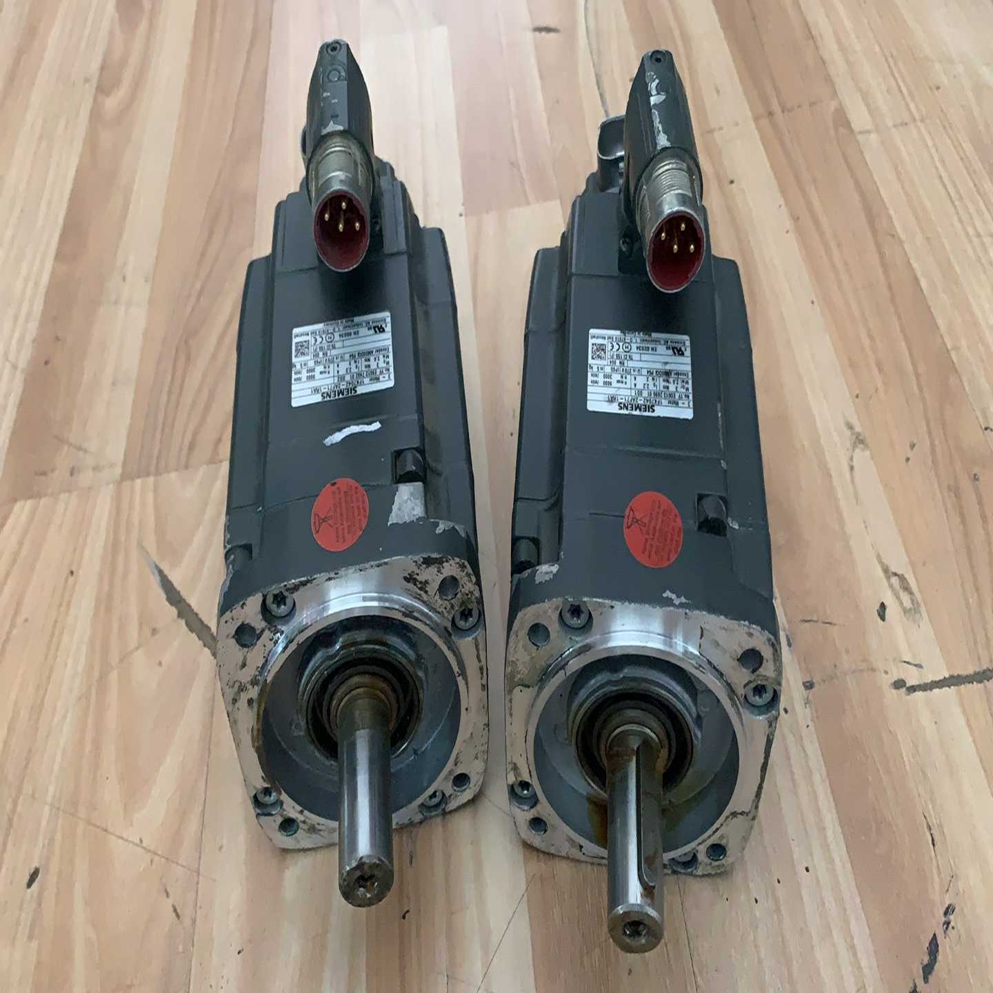 伺服电机1FK7042-2AF71-1RA1 ，现~询价