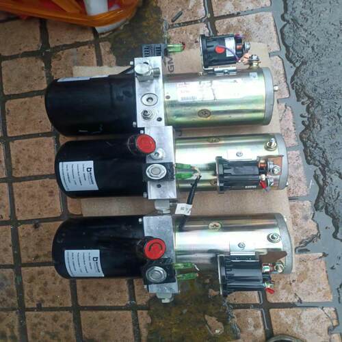 直流液压油站DV24v22kw实物如图所示为单台（基数电子）