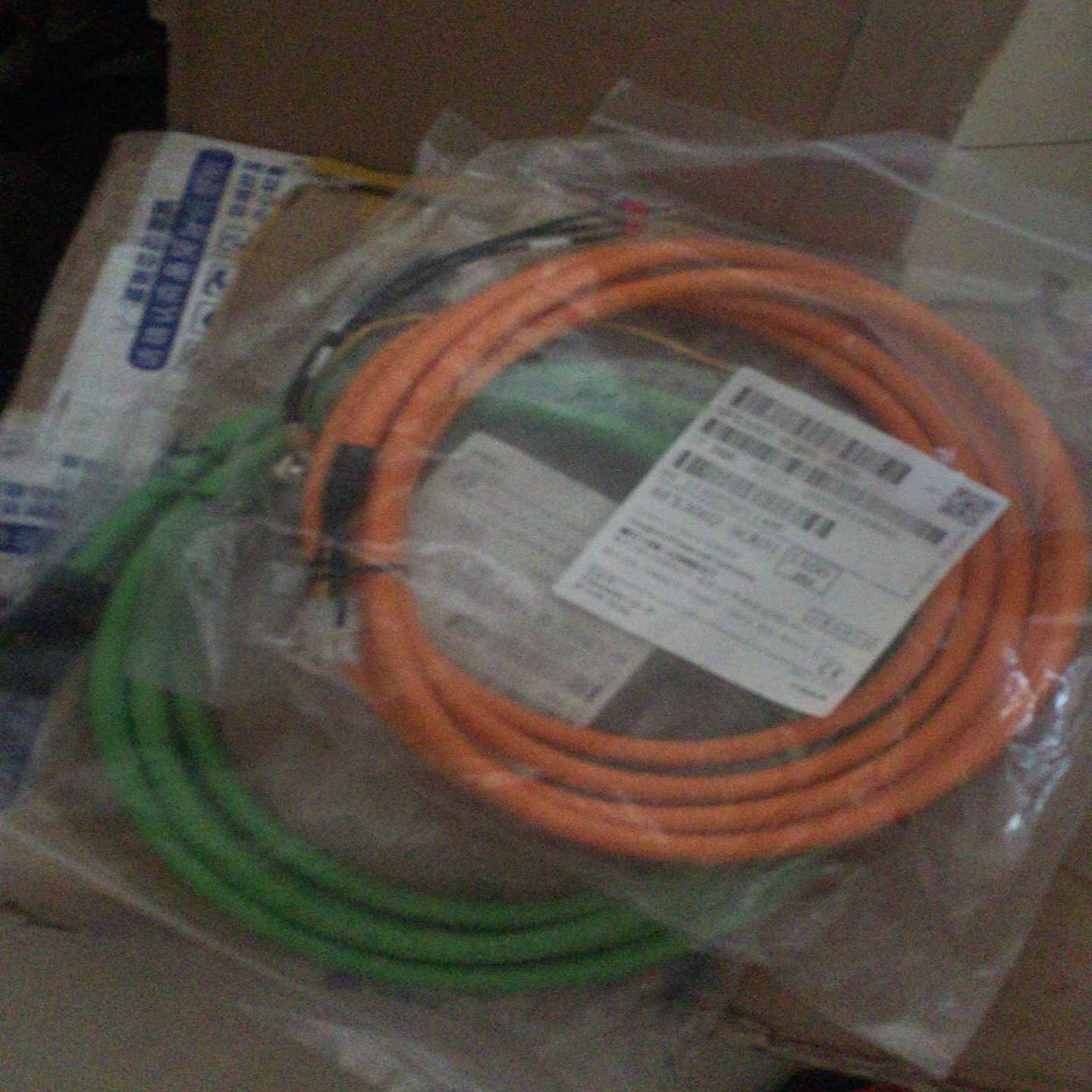 【星慕电子】6FX3002/5CK01-1ADO（3米