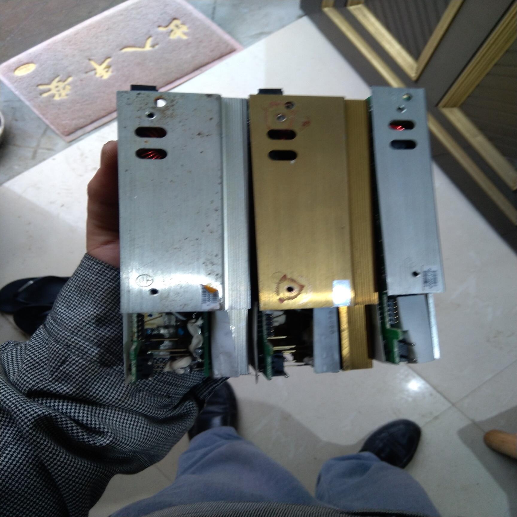 询价astec 2y 2e 1r0 4lf 1f 4ll0 电源