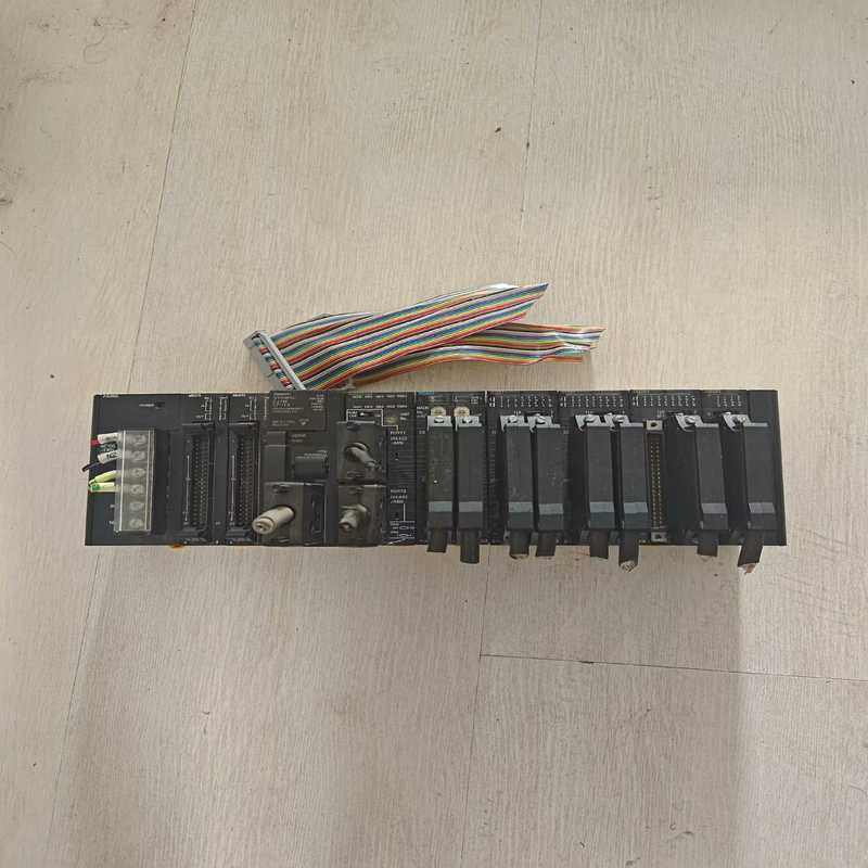 欧姆龙（崽载电子）