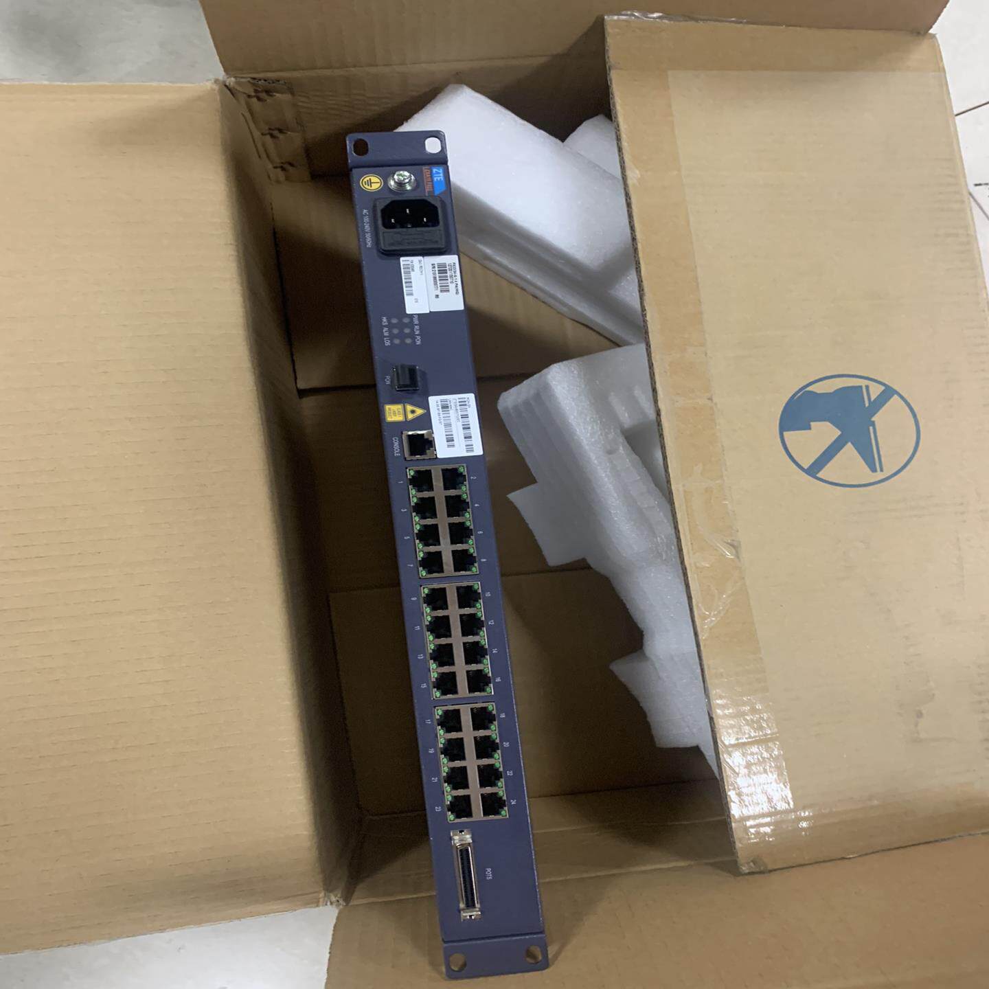 全新ZTE中兴F822-8-16-24 8+8/16+16/