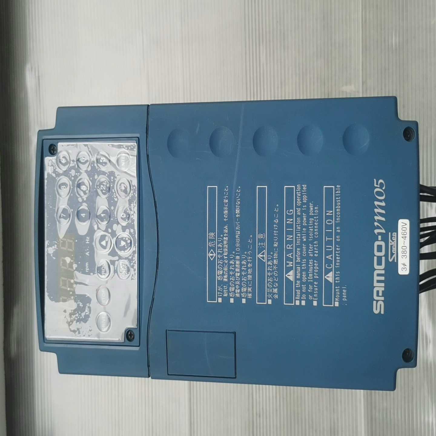 三肯变频器 VM05-5.5K（咳咳电子）