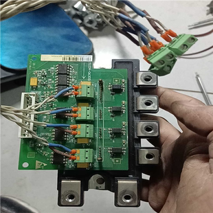 Mitsubishi三菱PM25CL1A120 带驱动板~询价