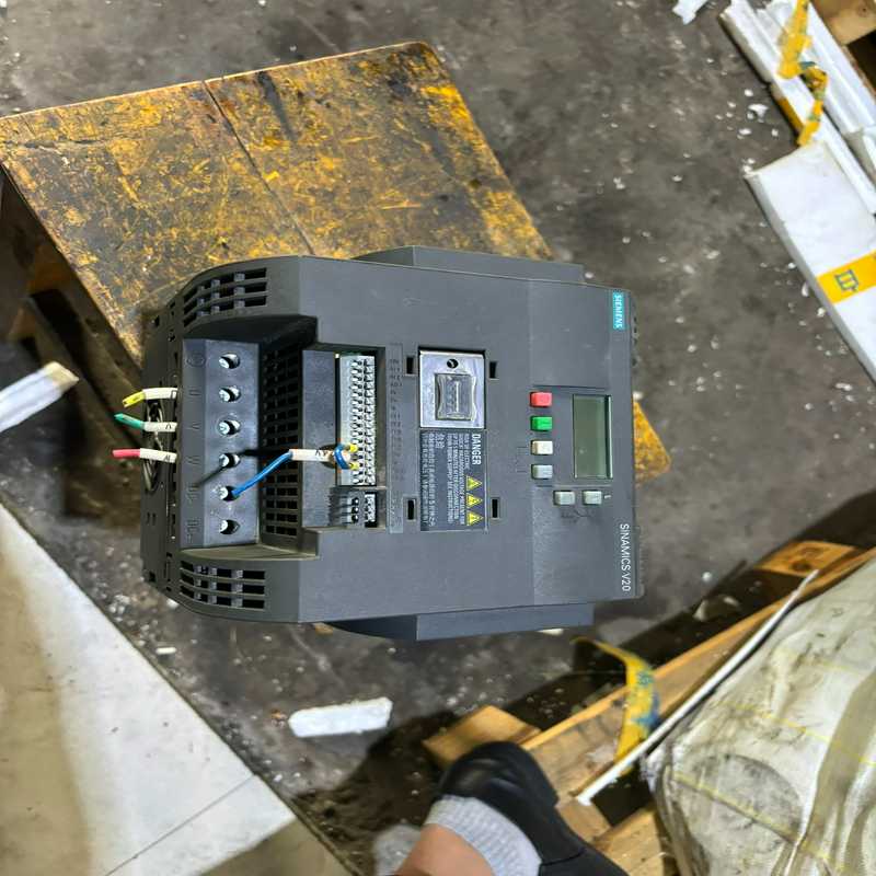 西门子V20变频器3kw220v西门子6SL3210-5BB--议价商品