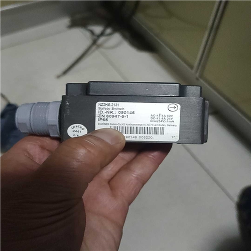 EUCHNER安士能安全开关NZ2HS-2131安全门锁询价