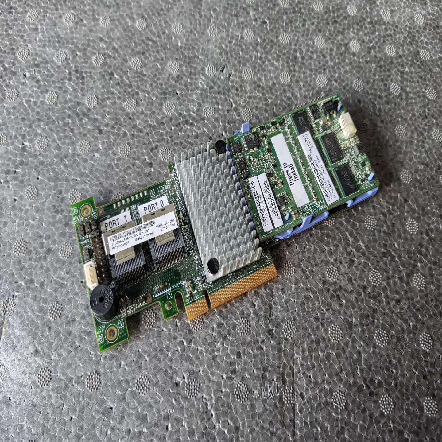 IBMM5110SAS/SATARAID阵列卡询价