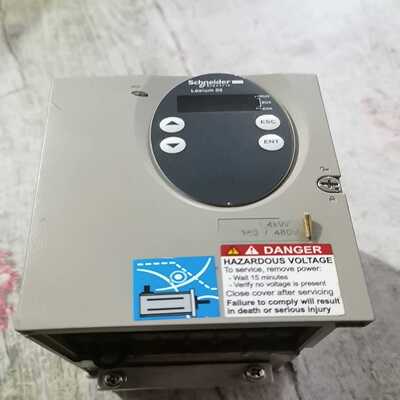 施耐德驱动器LXM05BD14N4  1.4KW  380V--议价商品