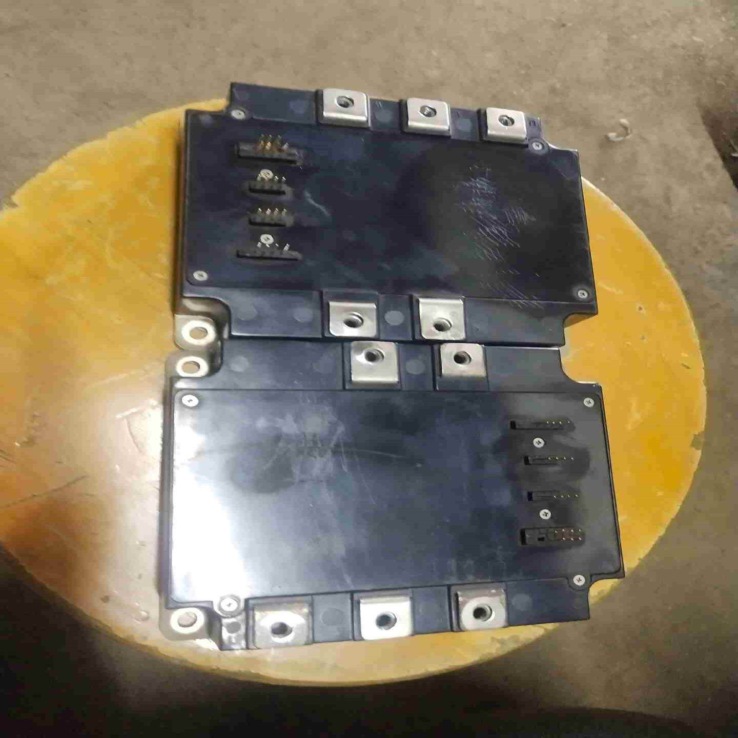 三菱IGBT模块PM150CⅤA120（gg设备）