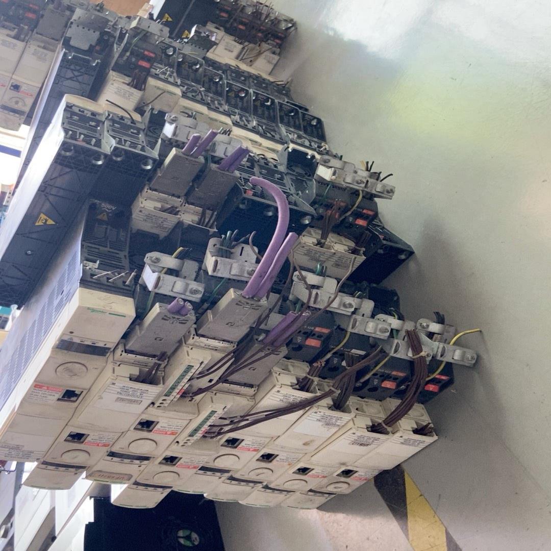 询价~ ATV32H037N4 ATV32H055N4 AT