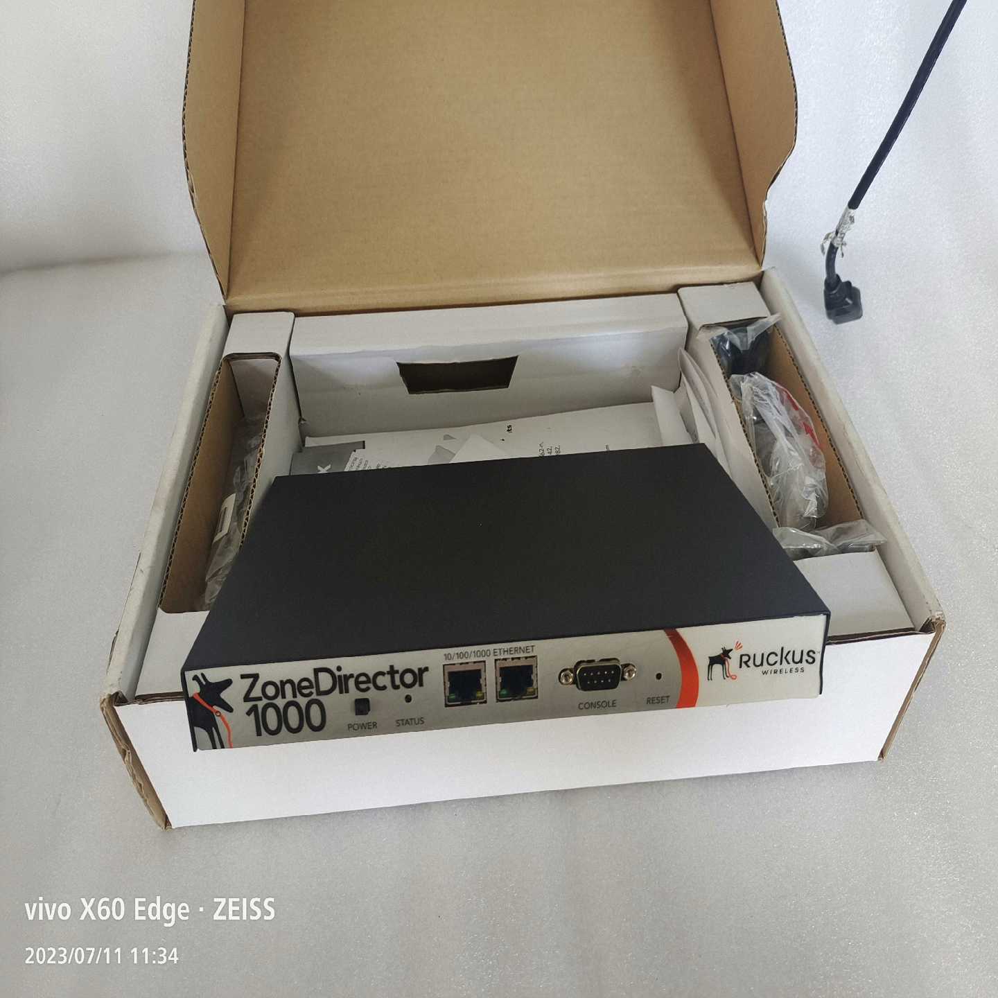 优科ZD1000控制器 实物图片 后配电源 不提供技术支持，~议价