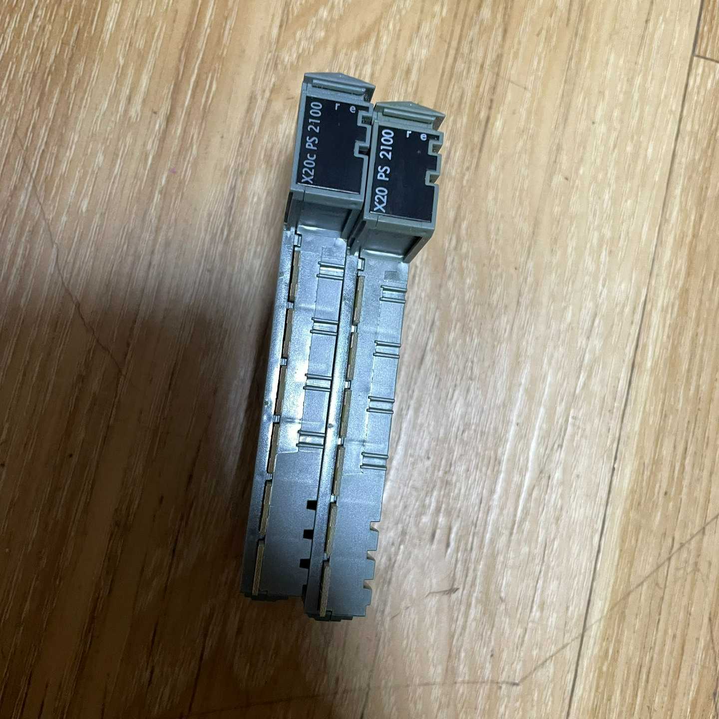 x202 和x20c2  倍加莱电源~询价