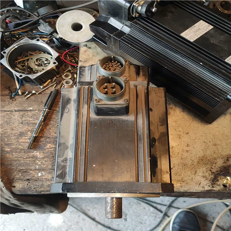 (询价)ls伺服电机apm-se12mcn-cxs1