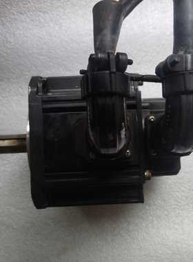 议~富士伺服电机，型号GYG102CC2－T2G，成色如图，