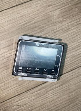 (询价)E5CC-RX2DSM-800，几乎没有使用过，实