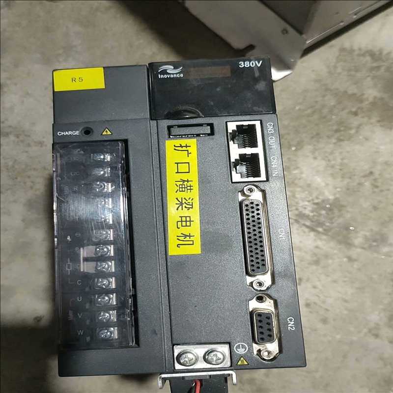 拆机汇川驱动器IS620NT5R4I实物图功能包好，成色漂亮（耶耶电