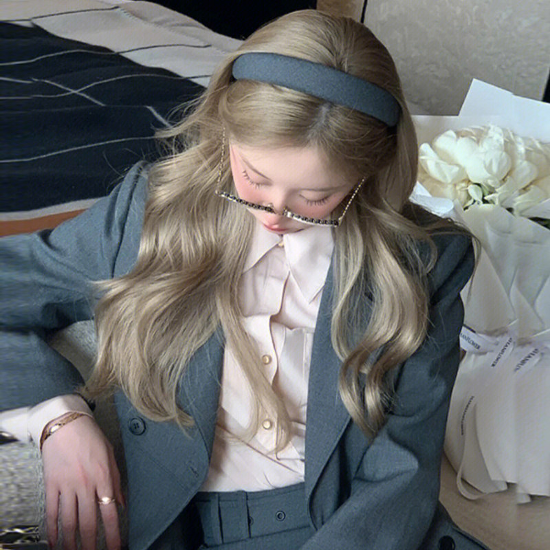 欧美定制假发灰棕色女长卷发网红时尚中分八字浏海女团自然全头套,美发护发/假发,日常整顶假发,淘宝优惠券,粉丝福利购,淘宝优惠卷