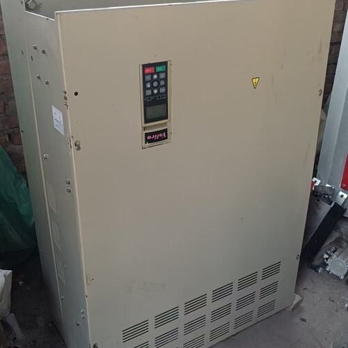 可维修优利康YD2220-T4变频器，340KVA 420A，三相议价