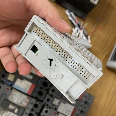 可维修Allen Bradley 1440-SDMM02-01RA议价