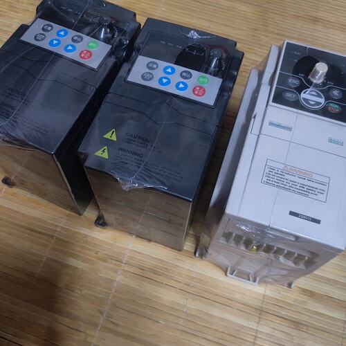 可维修嘉信变频器1.5KW，型号JX900—2SO15G输入电压2议价