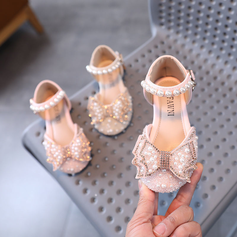 女童公主鞋2025新款宝宝软底凉鞋儿童夏季蝴蝶结珍珠鞋小女孩单鞋