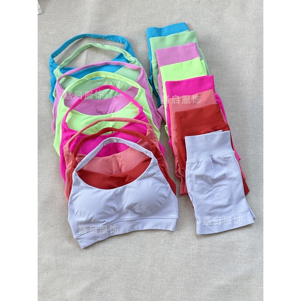 现货DFYNE同款高弹 瑜伽服 挂脖文胸短裤套装 无缝瑜伽健身套装