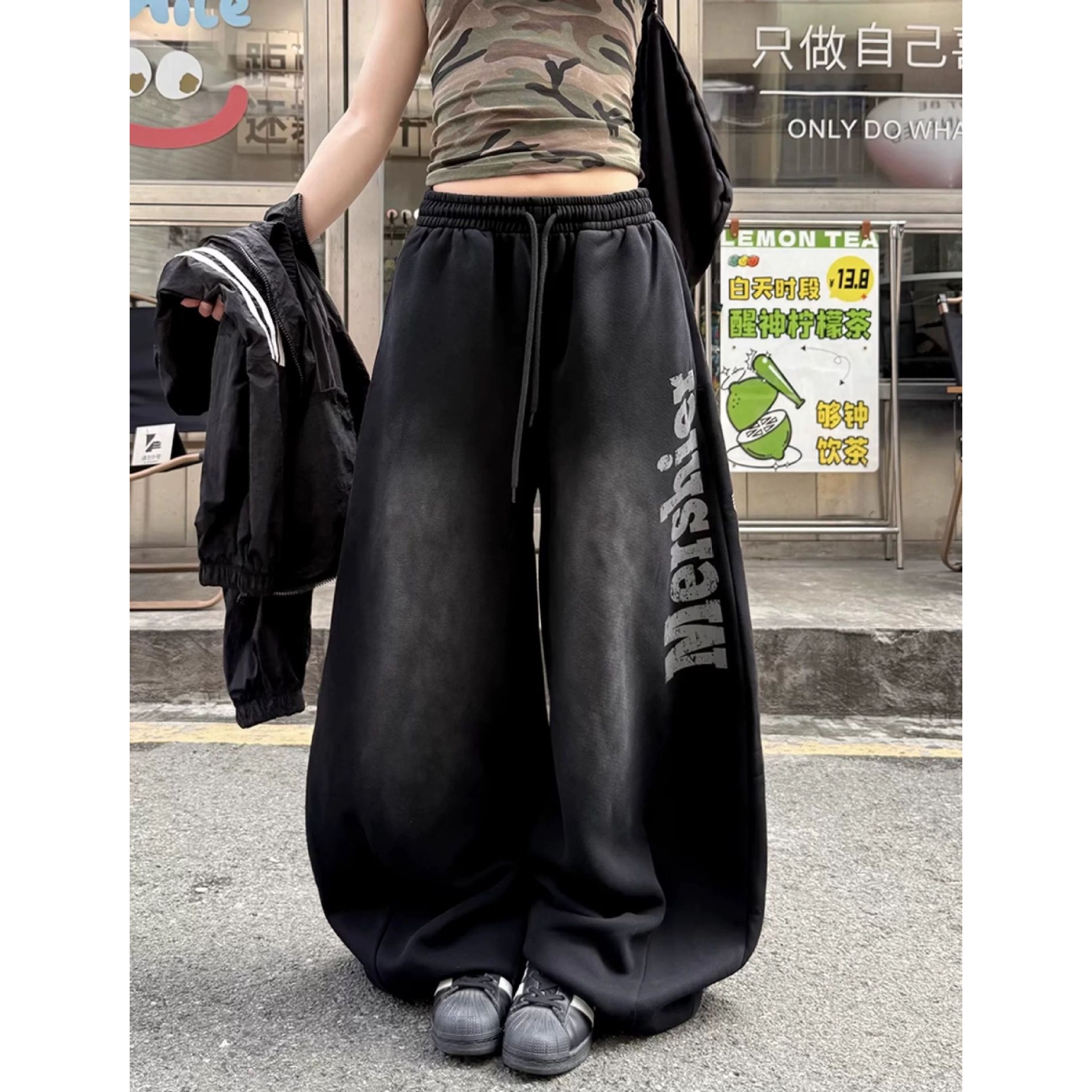 美式复古街头风喷漆宽松直筒阔腿牛仔卫裤男女百搭舞蹈裤潮