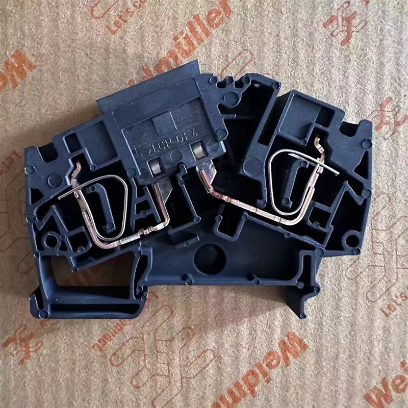 ZI -2FC 魏德米勒弹片式 汽车保险丝端子 订货号9