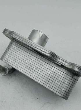 LR075630/LR073678/G4D3-6A642-BB,机油冷却器散热器油冷器