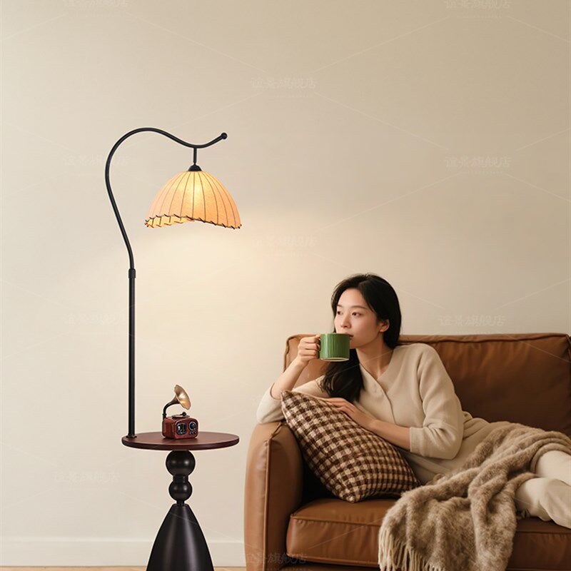 中古风落地灯客厅沙发旁边氛围灯覆F古卧室床头置物架一体立式台