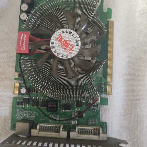 {议价}七彩虹逸彩8600GT-GD3 CF黄金版，256M DDR{可维修}
