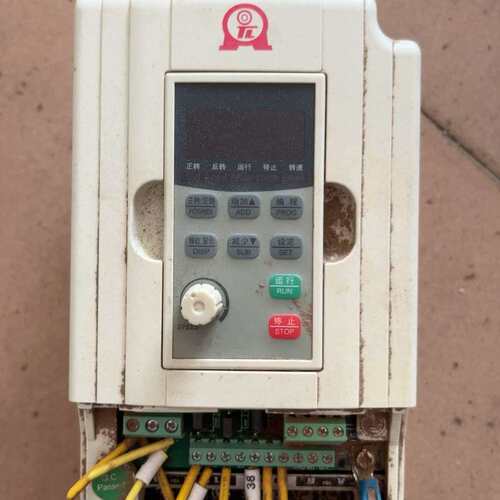 {议价}东厉变频器TLM-0.75T4-1B{可维修}