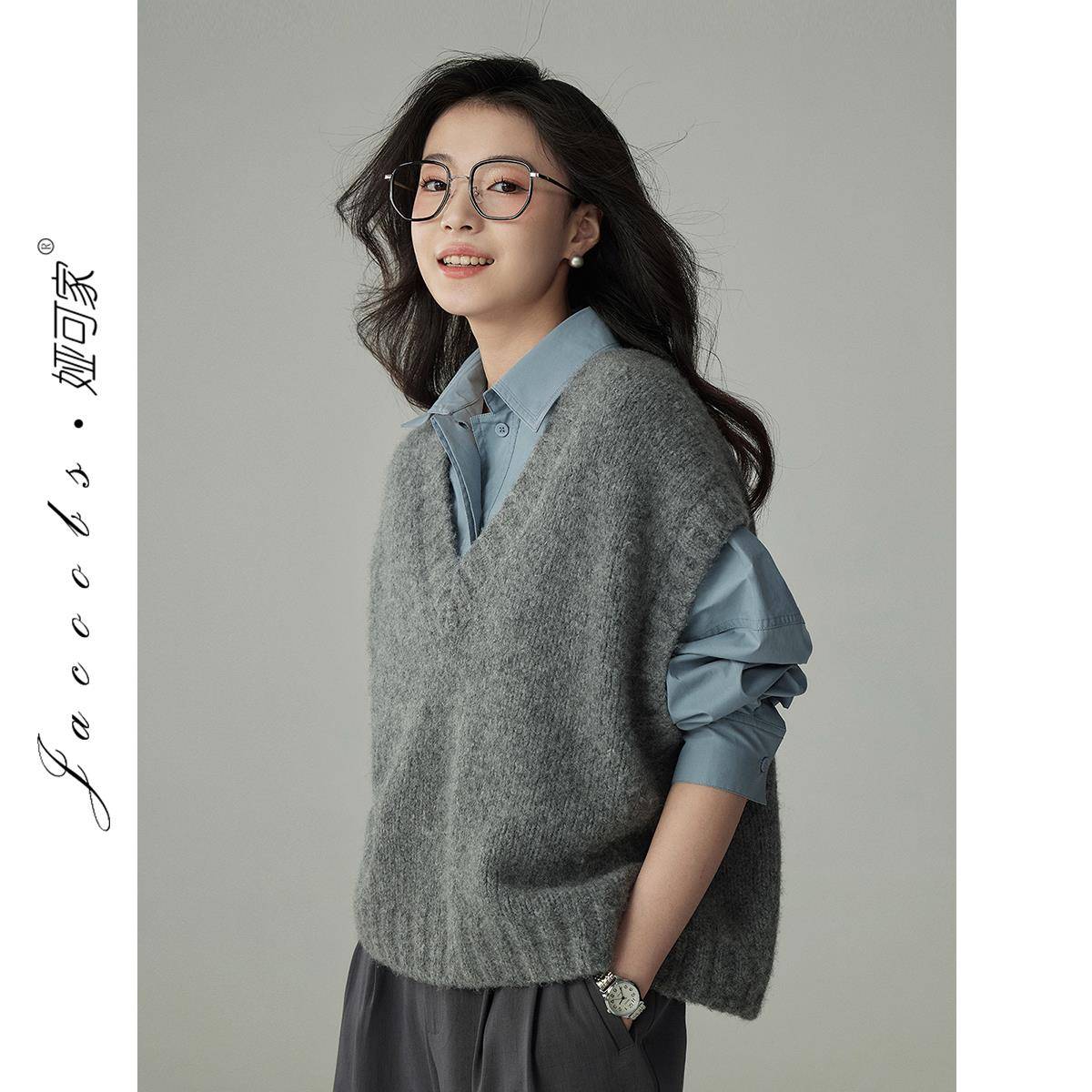 娅可家羊毛廓形衬衫叠穿针织马甲女春秋韩系复古坎肩慵懒毛衣背心