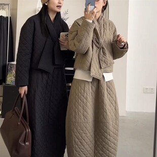 moment冬季法式时髦配围巾菱格棉服外套女+高腰花苞半身长裙套装