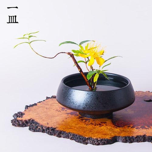 黑色陶瓷花器剑山插花器花盆日式花道简约茶室插花器皿棱角碗艺术