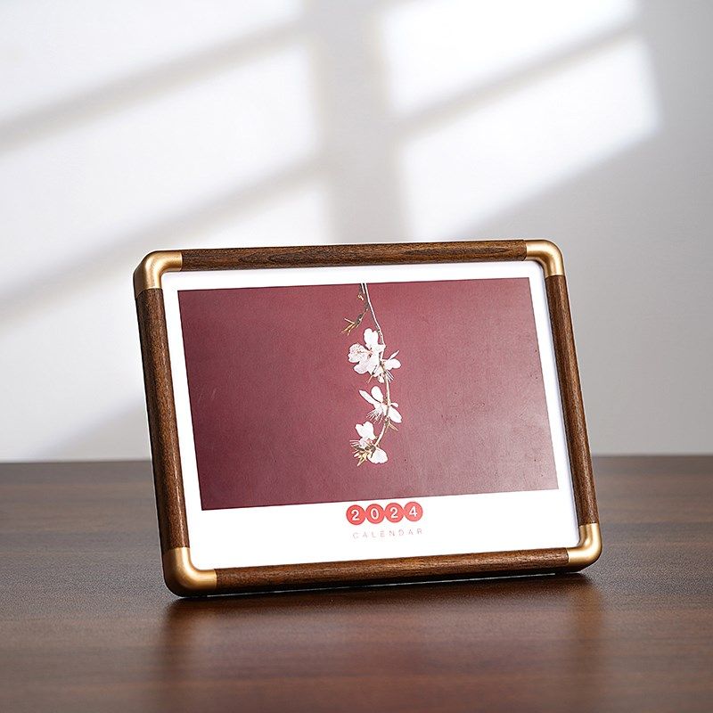2025年新款台历定制实木相框日历照片定做桌面S木质摆件月历订制