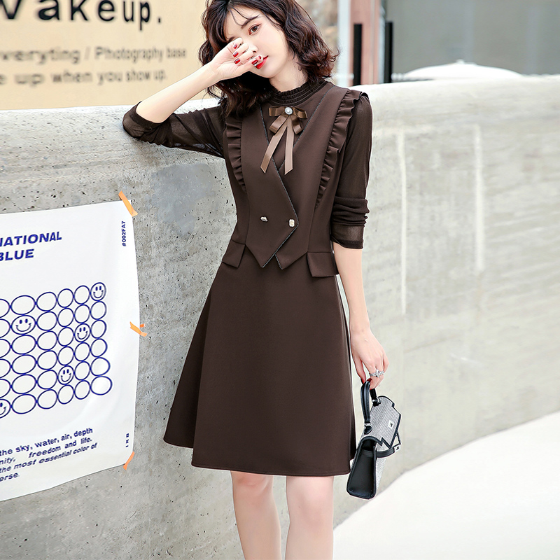 法式矮个子洋装女秋冬2023年新款时尚设计感马甲拼接假两件裙子