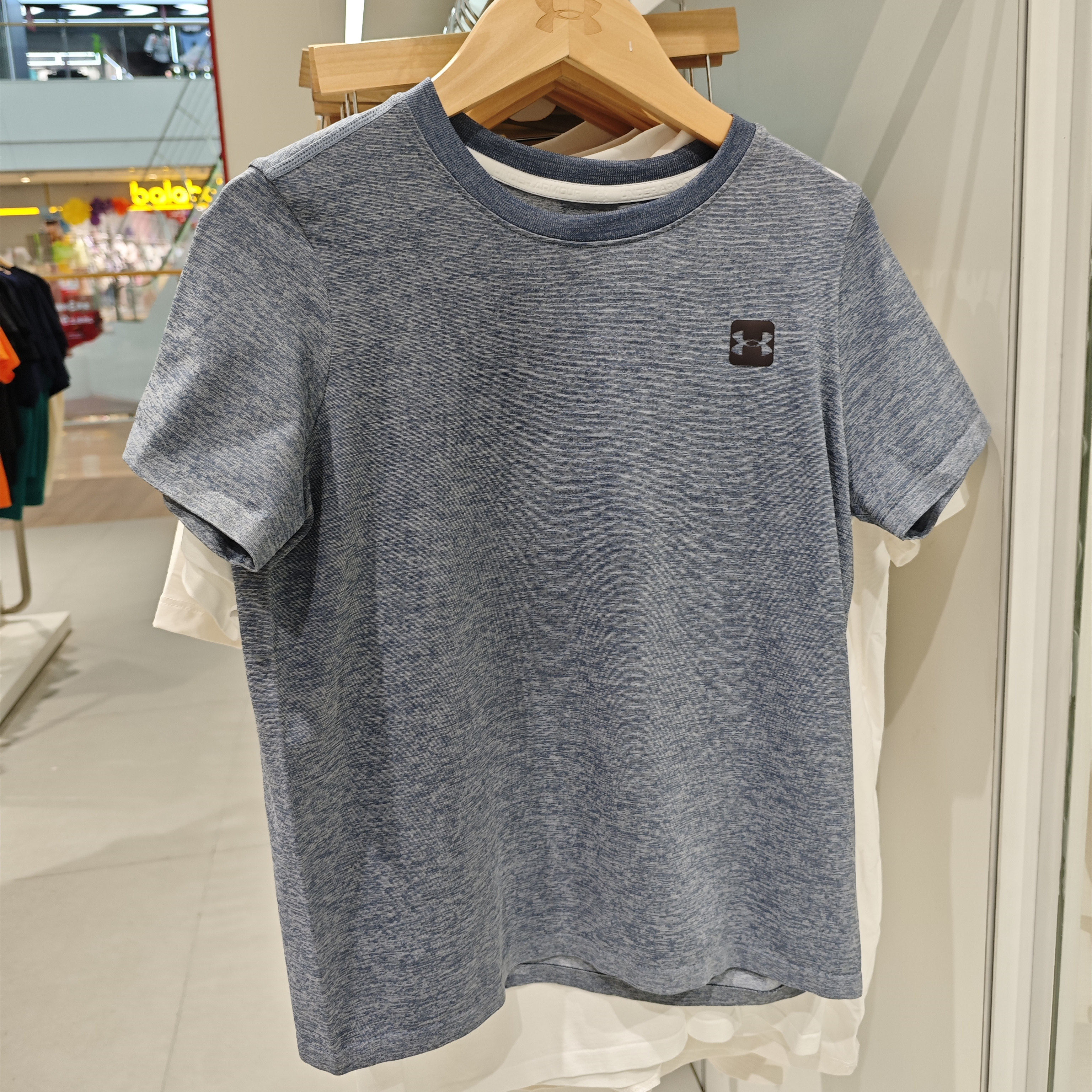 安德玛UA童装2025夏男女童运动休闲透气柔软短袖T恤衫252220104