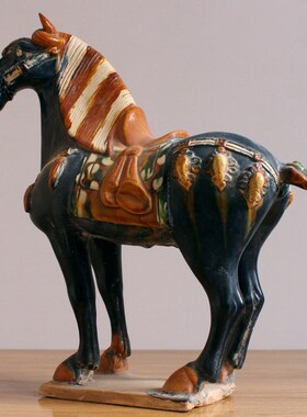 洛阳唐三彩陶瓷马做旧仿古马批鬃马摆件家居办公室酒店装饰工艺品