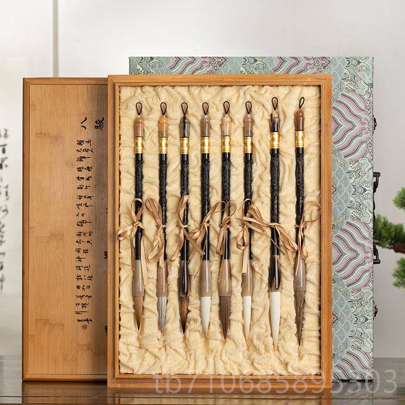 正品山湖笔莲，立功笔，毛笔装礼盒，初学者专用书师法，狼毛软笔