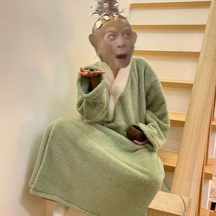 马喽睡衣孙悟空猴哥同款睡袍女秋冬季加厚珊瑚绒搞怪马喽绿色睡衣