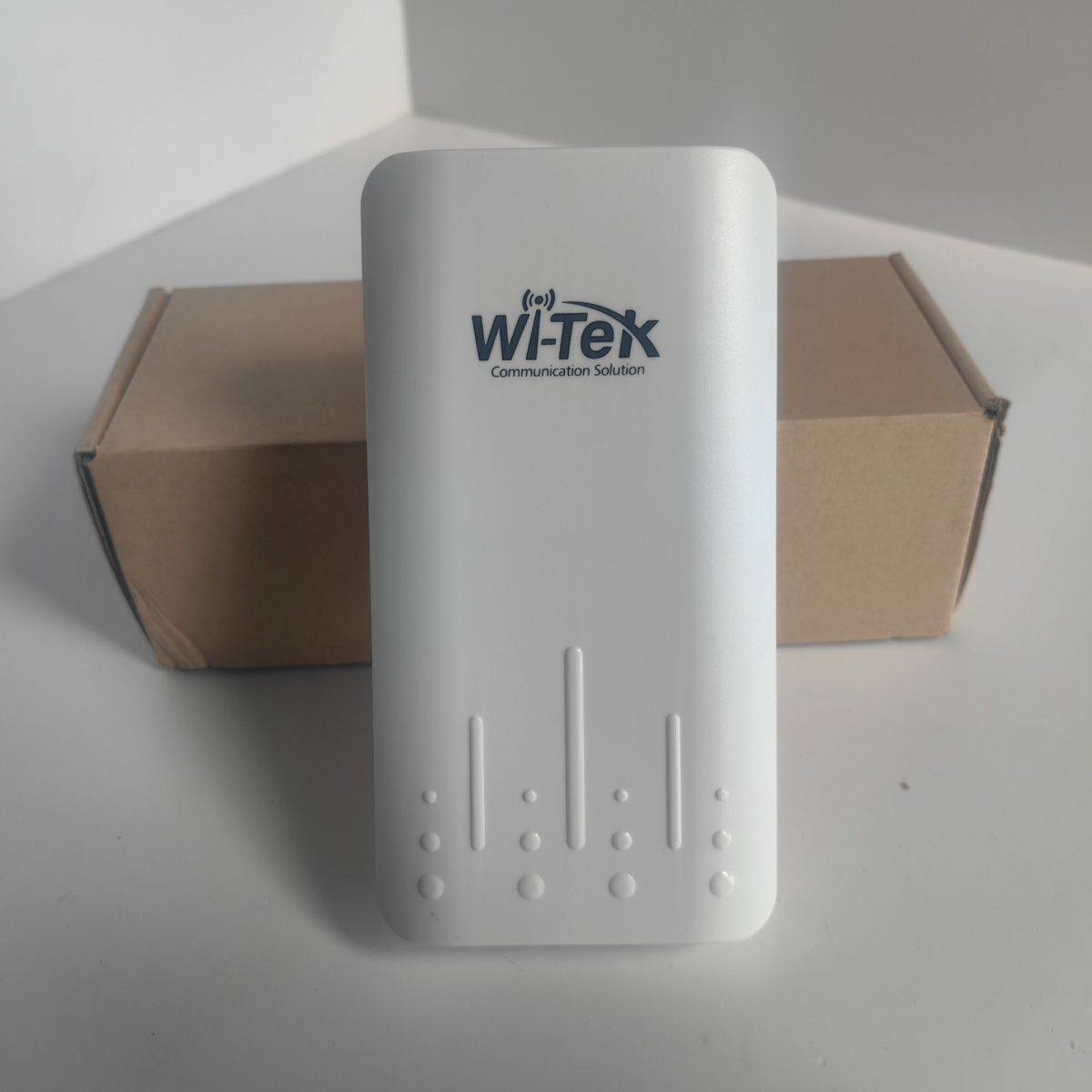 2.4G无线网桥1.5公里电梯传输网络电梯监控12V供电防水室外信号