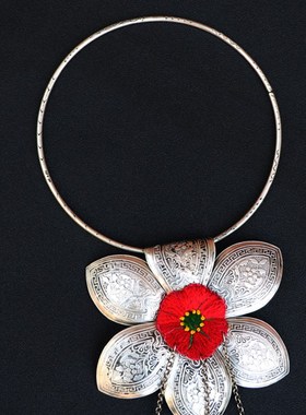 百搭云南复古民族风夸张苗银大项圈花朵吊坠项链女演X出舞台配饰