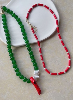 小众设计国潮新年新品搭配配饰女国潮复古新中P式祖母绿色珊瑚项