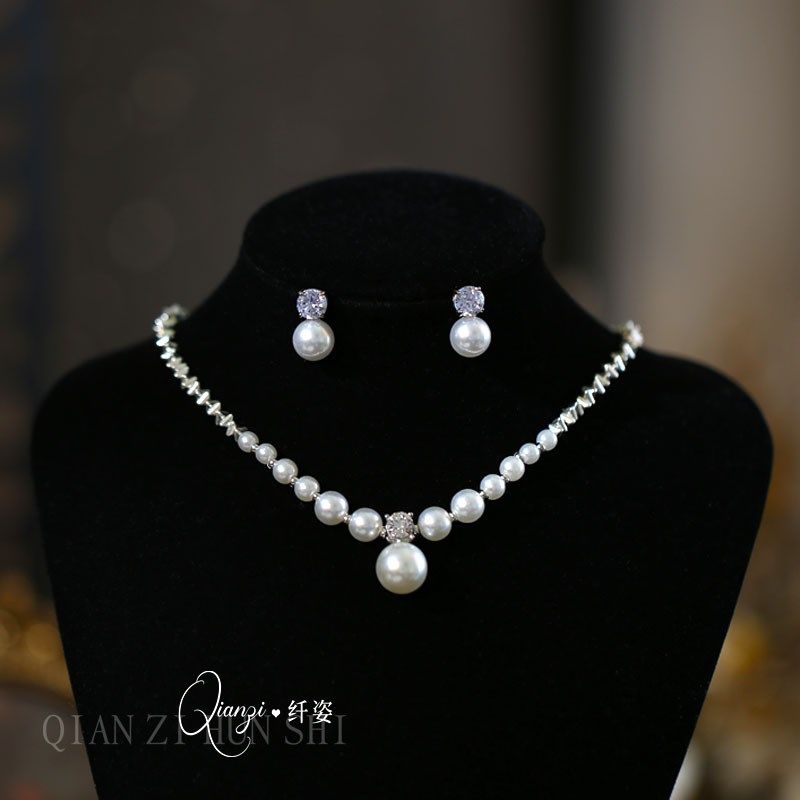 2023新款碎银子珍珠项链女轻奢高级新娘颈链设计感锁骨链婚纱配饰