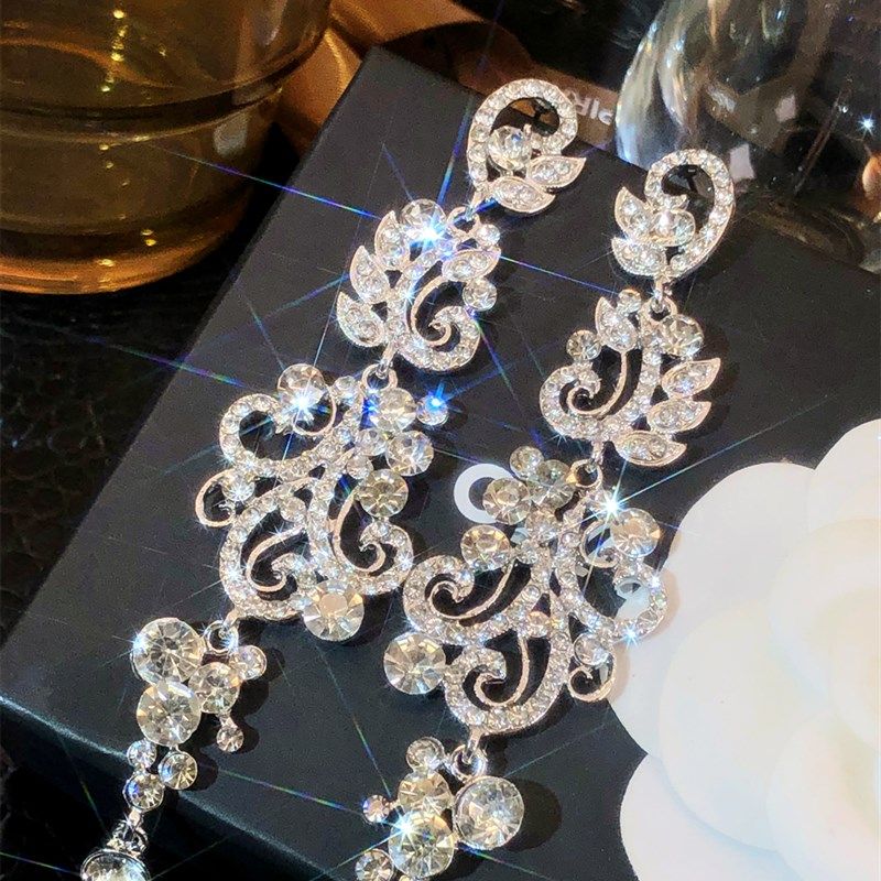 时髦~镶钻几何镂空水滴夸张长款耳环女轻奢独特2024新款满钻复古