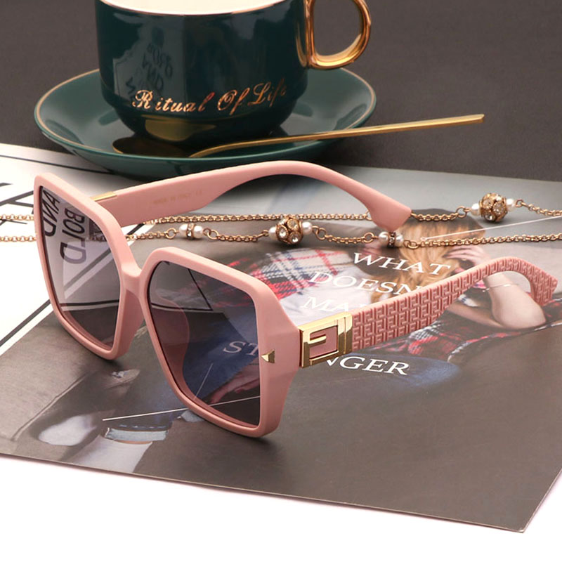 墨镜方形女夏2022新款偏光太阳眼镜时尚大框圆脸开车驾驶潮配近视