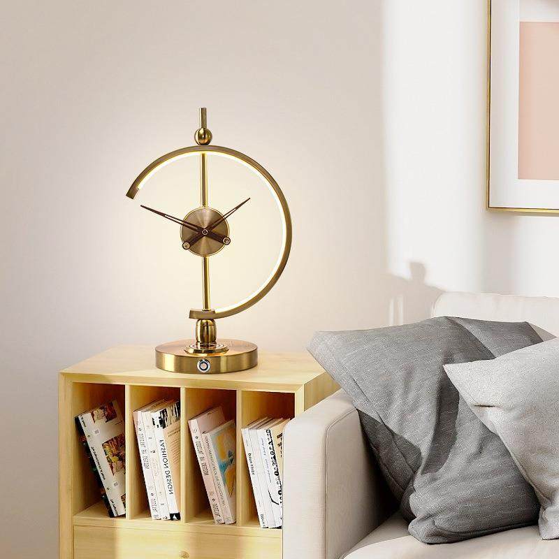 简约时钟台灯led灯无线充电个性创意欧式台灯触摸智能控制床头灯