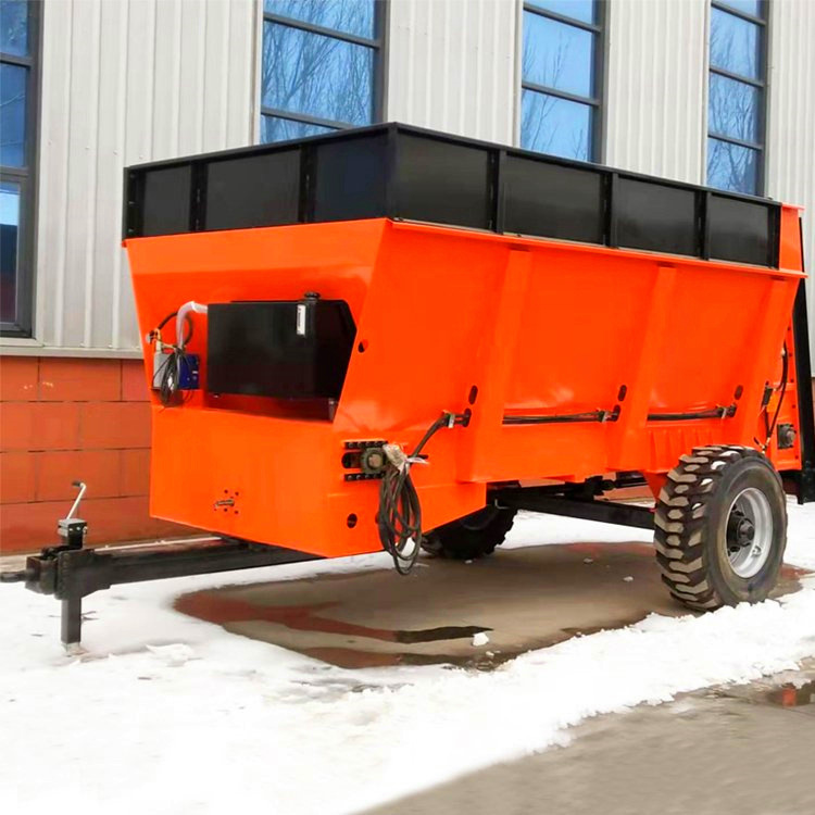 成德 农用撒肥机制造商  HF-12S 大型牵引式撒肥车