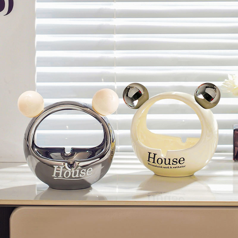 烟灰缸防飞灰高级感陶瓷个性家用客厅创意装饰品摆件生日礼物